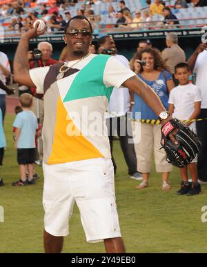 MIAMI BEACH, Florida - 22 APRILE: Sean 'P-Diddy' Combs in città a South Beach il meglio del 2005 - 2015, a Miami Beach, Florida persone: Sean Diddy Combs Foto Stock