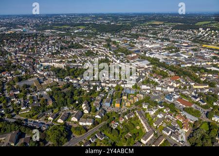 Luftbild, Wohngebiet Ortsansicht mit City Schwelm, Fernsicht, Schwelm, Ruhrgebiet, Nordrhein-Westfalen, Deutschland ACHTUNGxMINDESTHONORARx60xEURO *** Vista aerea, vista residenziale locale con città Schwelm, vista distante, Schwelm, zona della Ruhr, Renania settentrionale-Vestfalia, Germania ACHTUNGxMINDESTHONORARx60xEURO Foto Stock