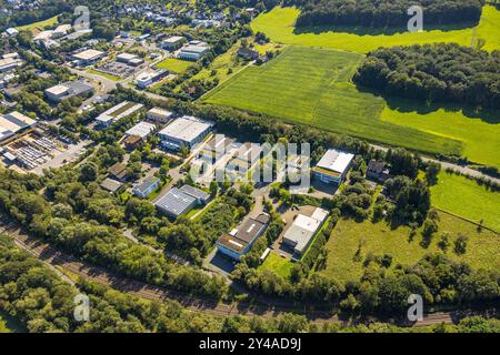 Luftbild, Gewerbegebiet Rosendahler Straße, Wiesenfläche, Gevelsberg, Ruhrgebiet, Nordrhein-Westfalen, Deutschland ACHTUNGxMINDESTHONORARx60xEURO *** Vista aerea, zona industriale Rosendahler Straße, prato, Gevelsberg, zona della Ruhr, Renania settentrionale-Vestfalia, Germania ATTENTIONxMINDESTHONORARx60xEURO Foto Stock