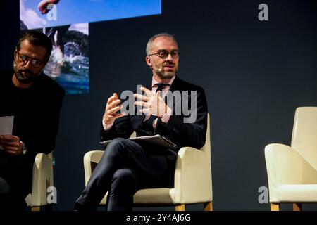 Torino, Italia. 17 settembre 2024. Luigi Fassi direttore Artissima, alla conferenza stampa di presentazione di Artissima fiera d'Arte a Torino, Italia - Cronaca - Marted&#xec; 17 settembre 2024 (foto Giulio Lapone/LaPresse)Luigi Fassi direttore Artissima alla conferenza stampa Artissima ART Fair di Torino, Italia - News - martedì 17 settembre 2024 (foto Giulio Lapone/LaPresse) credito: LaPresse/Alamy Live News Foto Stock