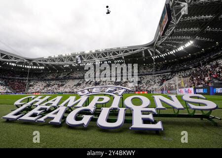 Torino, Italia. 17 settembre 2024. Striscione della UEFA Champions League alla partita di calcio della UEFA Champions League tra Juventus FC e PSV Eindhoven allo stadio Juventus di Torino - 17 settembre 2024. Sport - calcio . (Foto di Fabio Ferrari/LaPresse) credito: LaPresse/Alamy Live News Foto Stock