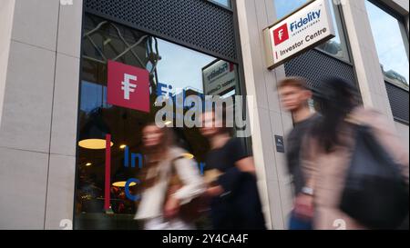 Il Fidelity Investor Centre in Canon Street, Londra Foto Stock