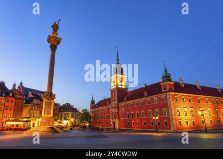 La mattina presto nella città vecchia di Varsavia, Polonia, Europa Foto Stock