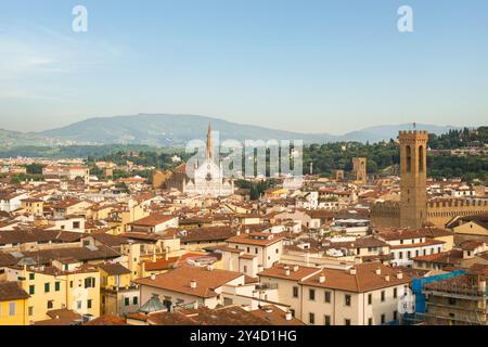 Firenze, Toscana. Vista panoramica aerea della splendida città storica in Italia, in Europa. Vista su Santa Maria Novella. Foto Stock