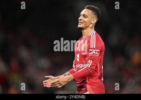 Manchester, Regno Unito. 17 settembre 2024. Antony del Manchester United durante la partita di calcio della Carabao Cup tra Manchester United e Barnsley all'Old Trafford di Manchester, Inghilterra, il 17 settembre. (Richard Callis/SPP) credito: SPP Sport Press Photo. /Alamy Live News Foto Stock