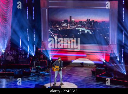 Nashville, Stati Uniti. 18 settembre 2024. Eric Church si esibisce alla 17th Academy of Country Music Honors al Ryman Auditorium il 21 agosto 2024 a Nashville, Tennessee. (Foto: Amiee Stubbs/imageSPACE)/Sipa USA credito: SIPA USA/Alamy Live News Foto Stock