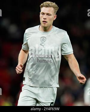 Manchester, Regno Unito. 17 settembre 2024. Sam Cosgrove di Barnsley durante la partita della Carabao Cup all'Old Trafford, Manchester. Il credito per immagini dovrebbe essere: Andrew Yates/Sportimage Credit: Sportimage Ltd/Alamy Live News Foto Stock