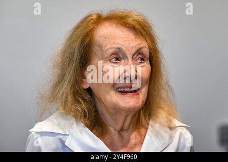 La scrittrice francese Annie Ernaux, insignita del Premio Nobel per la letteratura nel 2022, partecipando alla seconda edizione del Lillebonne Book Festival (Francia settentrionale) su Foto Stock