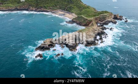 Vista aerea del punto panoramico di Punta Cometa, punto più a sud di Oaxaca, Messico Foto Stock