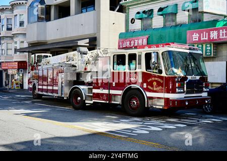 Camion aereo dei vigili del fuoco di San Francisco. Foto Stock