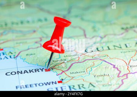 Conakry, Guinea pin sulla mappa dell'Africa Foto Stock