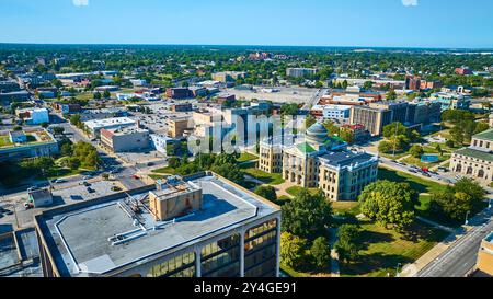 Vista aerea del tribunale neoclassico di Toledo, Ohio Urban Tapestry Foto Stock