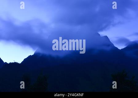 Portal Peaks sui monti Rwenzori nell'Uganda occidentale Foto Stock