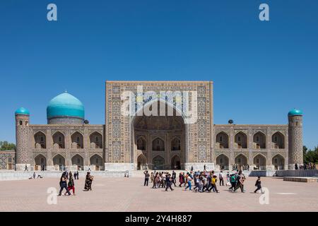 Uzbekistan, Samarcanda, Registan square Foto Stock