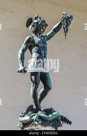 Perseo con la testa di Medusa, scultura, arte, Rinascimento, attrazione turistica, monumento, scultura, rappresentazione, cultura, famoso, Piazza della S. Foto Stock