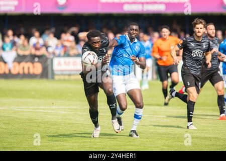 Wealdstone FC vs Oldham Athletic 17/08/24 Foto Stock