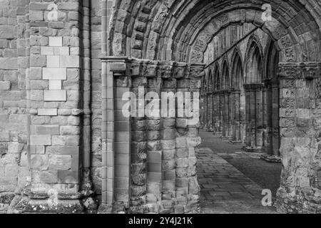 Bell'ingresso nell'abbazia di Jedburgh Foto Stock