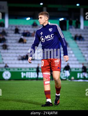 Ferrol, Spagna. 7 dicembre 2022. 1 RFEF League Racing Club Ferrol vs Linares. Il giocatore Fermín López si riscalda in Uno stadio malata. Foto Stock