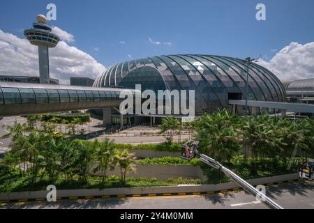 Questa è una vista dell'Aeroporto Changi di Singapore, il principale aeroporto utilizzato per i voli internazionali il 12 maggio 2023 a Singapore Foto Stock