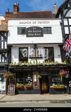 Hunch of Venison Pub nella città di Salisbury, Wiltshire, Inghilterra Foto Stock