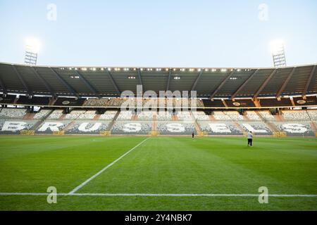 Bruxelles, Belgio. 18 settembre 2024. Bruxelles, Belgio, 18 settembre 2024: Vista generale all'interno dello stadio prima della partita di calcio del secondo turno della UEFA Women Champions League tra Anderlecht e Valerenga allo stadio King Baudouin di Bruxelles, Belgio. (Ane Frosaker/SPP) credito: SPP Sport Press Photo. /Alamy Live News Foto Stock