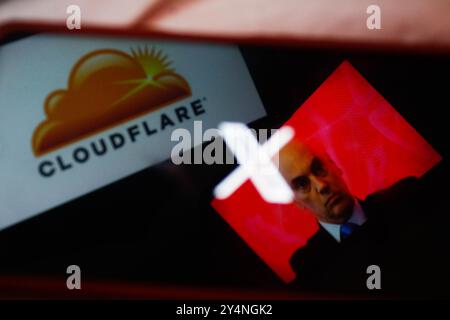 São PAULO, SP - 19.09.2024: ANATEL NOTIFICA CLOUDFLARE e X - Anatel (Agenzia nazionale delle telecomunicazioni) ha inviato notifiche a 20.000 operatori e Internet provider ancora una volta ordinando il blocco del social network X (ex Twitter) in Brasile, dopo il presunto tentativo di Elon Musk di "eludere" la decisione della Corte Federale suprema (STF). Inoltre, l'agenzia ha anche contattato Cloudflare e ha ottenuto il supporto della piattaforma per chiudere la "scappatoia" utilizzata dalla società di Elon Musk per riprendere le operazioni in Brasile. (Foto: Aloisio Mauricio/Fotoarena) Foto Stock