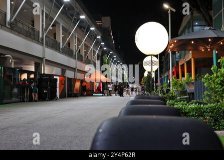 Singapore, Singapore. 19 settembre 2024. Atmosfera da paddock. 19.09.2024. Formula 1 World Championship, Rd 18, Singapore Grand Prix, Marina Bay Street Circuit, Singapore, giornata di preparazione. Il credito fotografico dovrebbe essere: XPB/Alamy Live News. Foto Stock