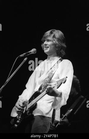 Tour europeo Kris Kristofferson 1978. Concerto sul palco a Berlino Ovest, Germania anni '1970 HOMER SYKES Foto Stock