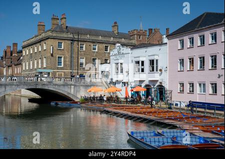 The Anchor Pub sul laghetto del mulino Cambridge Regno Unito Foto Stock