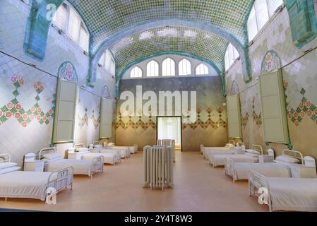 Interno dell'ospedale di Santa Croce e San Paolo (Hospital de la Santa Creu i Sant Pau) di Domenech, patrimonio dell'umanità dell'UNESCO a Barcellona, Foto Stock