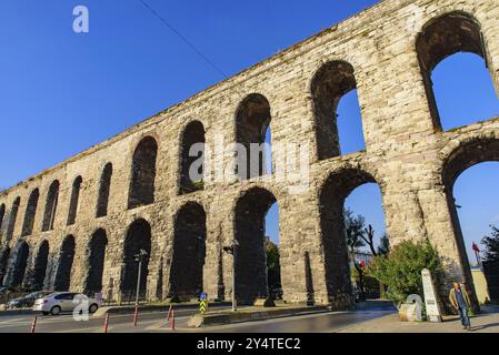 Acquedotto di Valente, un ponte romano di acquedotto a Istanbul, Turchia, Asia Foto Stock