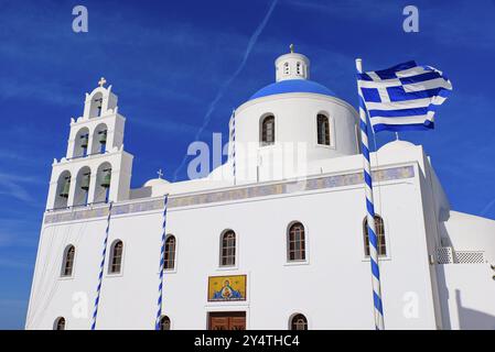 Chiesa di Ekklisia Agios Onoufrios a Oia, Santorini, Grecia, Europa Foto Stock