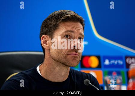 Rotterdam, Nederland. 19 settembre 2024. ROTTERDAM, 19-09-2024, Feyenoord - Leverkusen, Stadio Feijenoord de Kuip, calcio, UEFA Champions League, stagione 2024/2025, Xabi Alonso crediti: Tiri pro/Alamy Live News Foto Stock