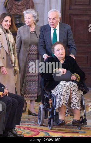 La Principessa Anna, Duchessa di Calabria, Principessa Margherita, Duchessa di Soria, Carlos Zurita partecipa alla presentazione del "Portale digitale della storia ispanica" al Palazzo reale il 28 febbraio 2023 a Madrid, Spagna. Foto Stock