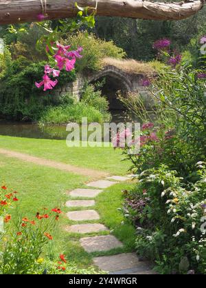 The Mill Garden - English Cottage Garen, Warwick Foto Stock