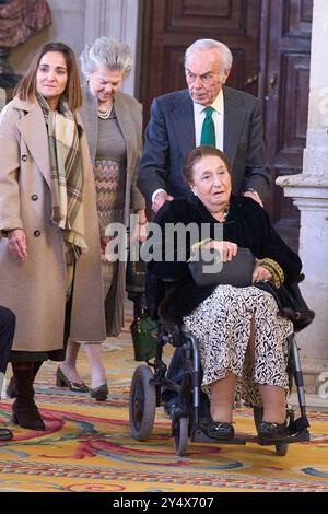 La Principessa Anna, Duchessa di Calabria, Principessa Margherita, Duchessa di Soria, Carlos Zurita partecipa alla presentazione del "Portale digitale della storia ispanica" al Palazzo reale il 28 febbraio 2023 a Madrid, Spagna. Foto Stock