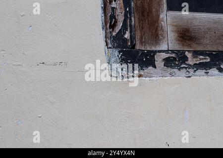 Frammento di parete con graffi e urti Foto Stock