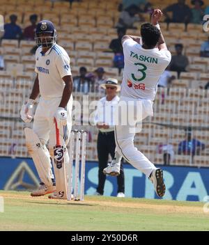 20 settembre 2024, M A Chidambaram Stadium, Tamil Nadu, INDIA: Bangladesh Tour of India 2024:.1st test - 2nd Day. India V Bangladesh :. In azione Taskin (immagine di credito: © Seshadri Sukumar/ZUMA Press Wire) SOLO PER USO EDITORIALE! Non per USO commerciale! Foto Stock