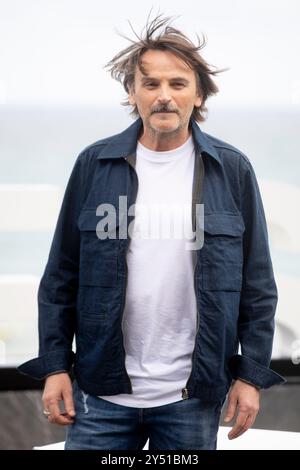 Fernando Tejero ha partecipato alla Photocall "Modelo 77" durante il 70° Festival Internazionale del Cinema di San Sebastian al Palazzo Kursaal il 16 settembre 2022 a Donostia / San Sebastian, Spagna. Foto Stock