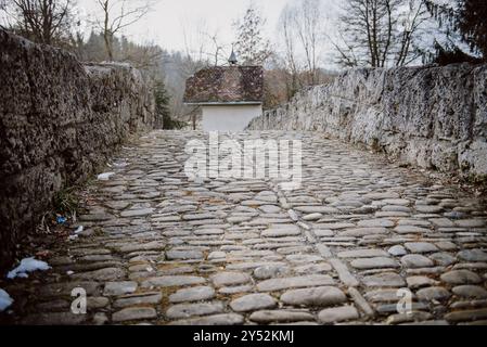 Pont de Sainte-Apolline, uno storico ponte in pietra a Villars-sur-Glâne Foto Stock