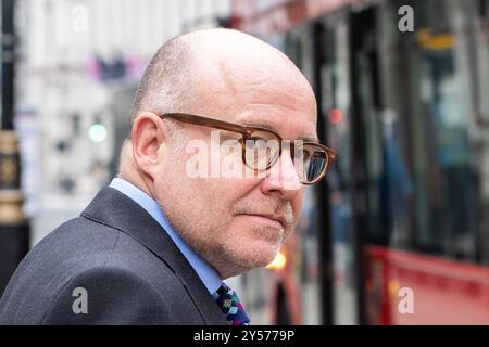 Londra, Inghilterra, Regno Unito. 20 settembre 2024. Il procuratore generale del Regno Unito RICHARD HERMER è visto lasciare l'Ufficio del Gabinetto di Westminster, Londra. (Credit Image: © Thomas Krych/ZUMA Press Wire) SOLO PER USO EDITORIALE! Non per USO commerciale! Foto Stock