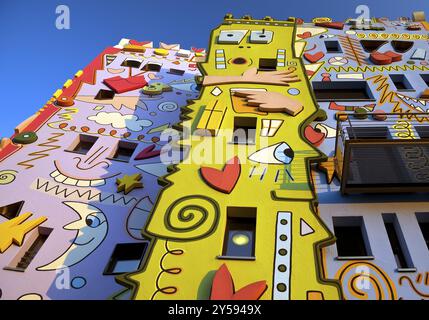 Happy Rizzi House, disegnata dall'artista James Rizzi in dipinti di pop art, dettaglio della facciata, Braunschweig, bassa Sassonia, Germania, Europa Foto Stock