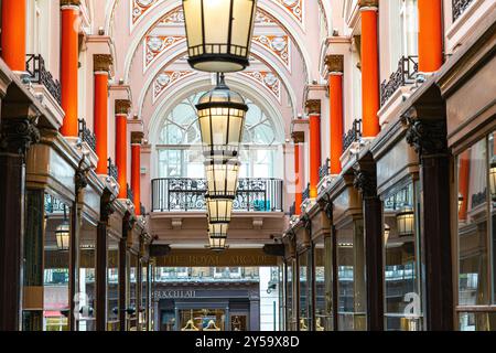 The Royal Arcade in Old Bond Street , Londra Regno Unito Foto Stock