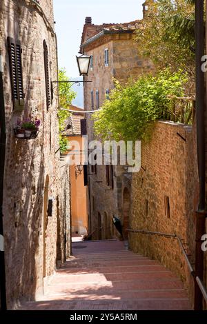 Casole d'elsa, borgo fortificato medievale vicino a Siena, Toscana Italia Foto Stock