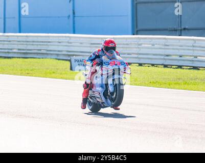 93 Marc Marquez (Spa-Gresini Racing Ducati) durante il Gran Premio Pramac dell'Emilia Romagna prove libere MotoGP venerdì, MotoGP dell'Emilia Romagna al Misano World Circuit Marco Simoncelli di Misano Adriatico il 20 settembre 2024 a Misano Adriatico, Italia. Foto Stock