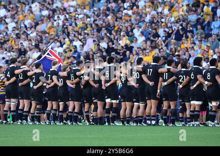 Sydney, Australia. 21 settembre 2024. Gli All Blacks durante i National Anthems durante la partita del Rugby Championship tra Australia e nuova Zelanda all'Accor Stadium di Sydney, Australia, il 21 settembre 2024. Foto di Peter Dovgan. Solo per uso editoriale, licenza richiesta per uso commerciale. Non utilizzare in scommesse, giochi o pubblicazioni di singoli club/campionato/giocatori. Crediti: UK Sports Pics Ltd/Alamy Live News Foto Stock