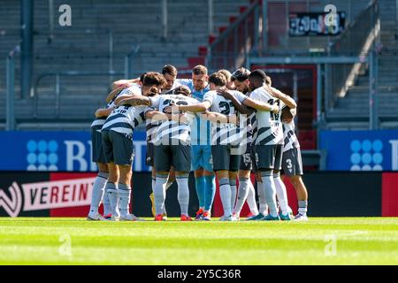 Wiesbaden, Germania. 21 settembre 2024. SV Sandhausen, GER, SV Wehen Wiesbaden vs. SV Sandhausen, Fussball, 3. Bundesliga, 6 anni. LE NORMATIVE DFB Spieltag, Saison 2024/2025, 21.09.2024 VIETANO QUALSIASI USO DI FOTOGRAFIE come SEQUENZE DI IMMAGINI e/o QUASI-VIDEO. Foto: Eibner-Pressefoto/Florian Wiegand credito: dpa/Alamy Live News Foto Stock