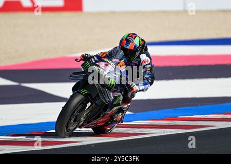 Alex Rins spagnolo Monster Energy Yamaha MotoGP Team Yamaha durante il Gran Premio Pramac dellâEmilia-Romagna - Paddock e Rider, Campionato del mondo MotoGP a Misano, Italia, 21 settembre 2024 Foto Stock