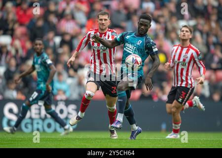 Emmanuel latte Lath di Middlesbrough durante la partita del Campionato Sky Bet tra Sunderland e Middlesbrough allo Stadio della luce di Sunderland sabato 21 settembre 2024. (Foto: Trevor Wilkinson | mi News) crediti: MI News & Sport /Alamy Live News Foto Stock