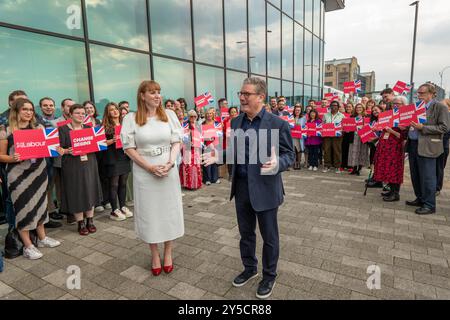 Liverpool, Regno Unito. 21 settembre 2024. Keir Starmer arriva per una conferenza con la vice primo leader Angela Rayner, Liverpool UK.Picture. Crediti: GaryRobertsphotography/Alamy Live News Foto Stock